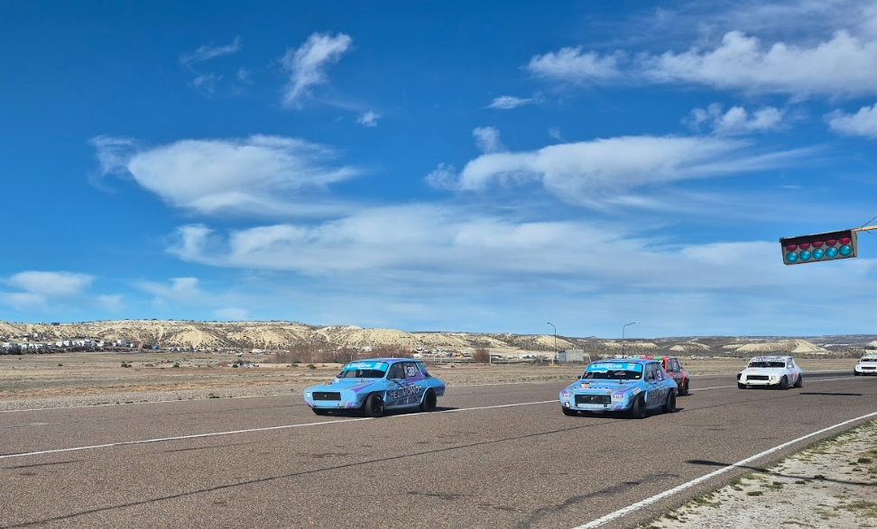 Acción en la Fecha 7 del Zonal en el Autódromo Mar y Valle